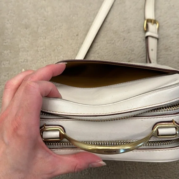 Coach Riley Lunchbox Bag - Picture 10 of 14